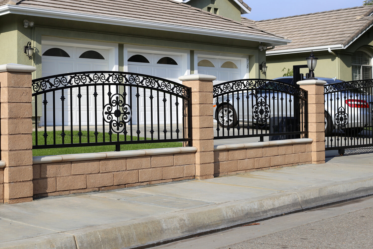 Steel Bar Fences 15